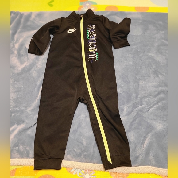 Nike Toddler Digital Escape Romper - Picture 1 of 5